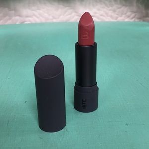 BITE Amuse Bouche Lipstick in Pepper